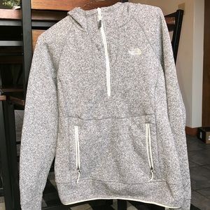 North face hoodie half zip